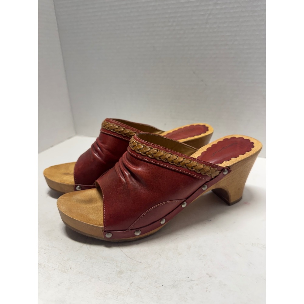 Vintage Caterpillar CAT Red Leather Wooden Clogs Mules Braided Studded Size 8
